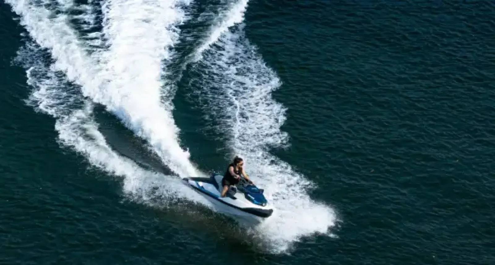 Uso individual de moto aquática exige habilitação conforme nova norma da Marinha