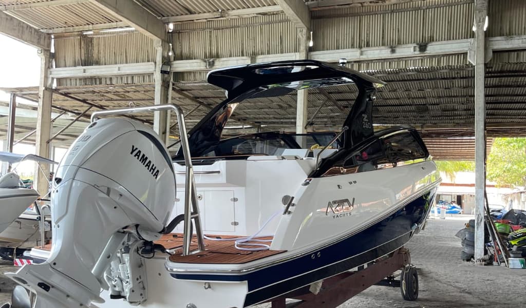 Azov Yachts Z260 OPEN - Proa Aberta com 300 HP 8.42 pés | Bombarco