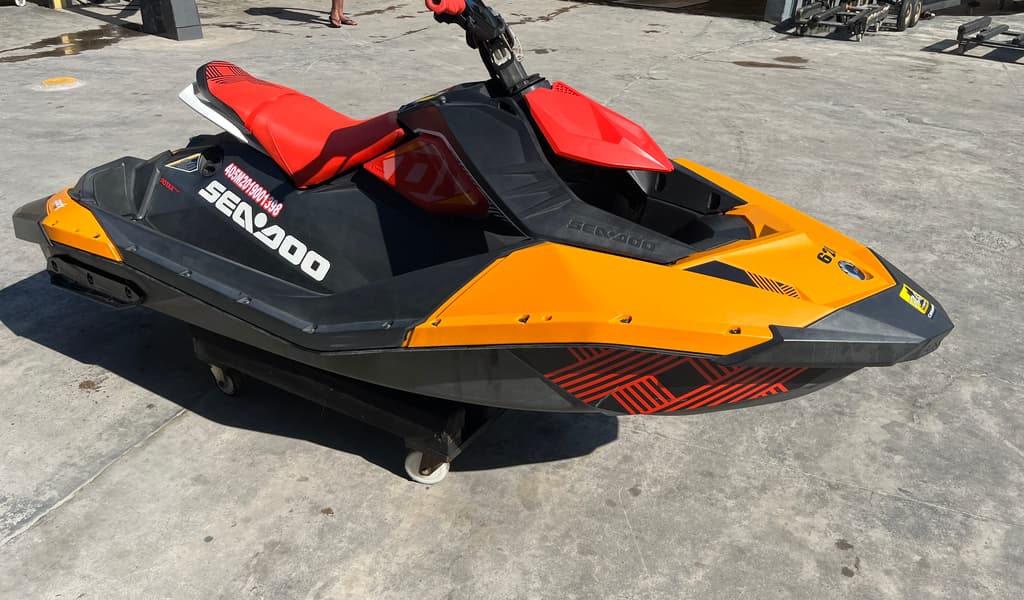 BRP - Sea Doo Spark - 2 Lugares com 120 HP | Bombarco