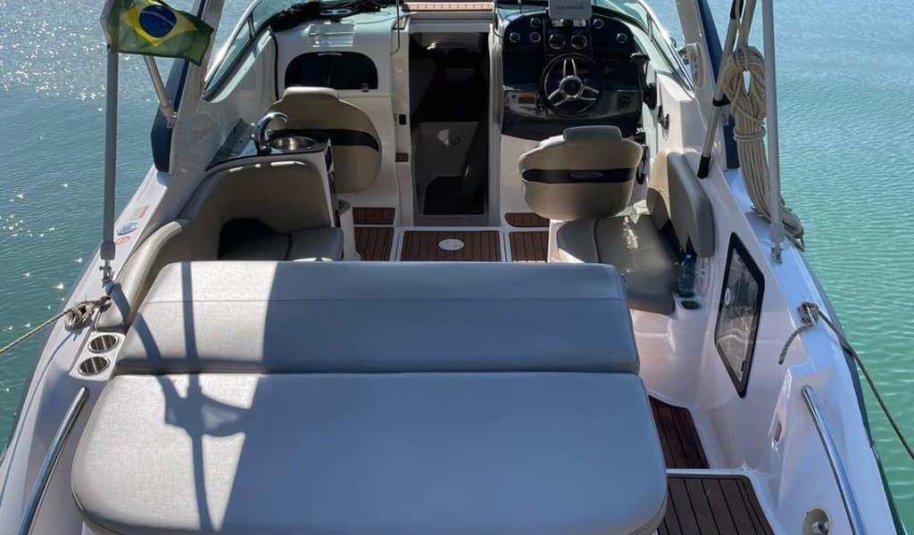 Ventura Marine V265 Cabin Comfort - Cabinada com 250 HP 8.02 pés
