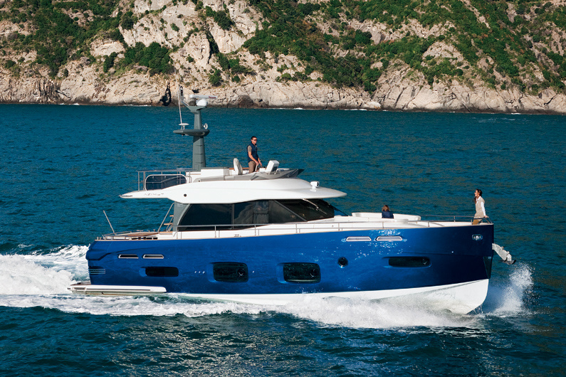 Azimut participa de evento de luxo na China com seis barcos de 10 a 25 metros