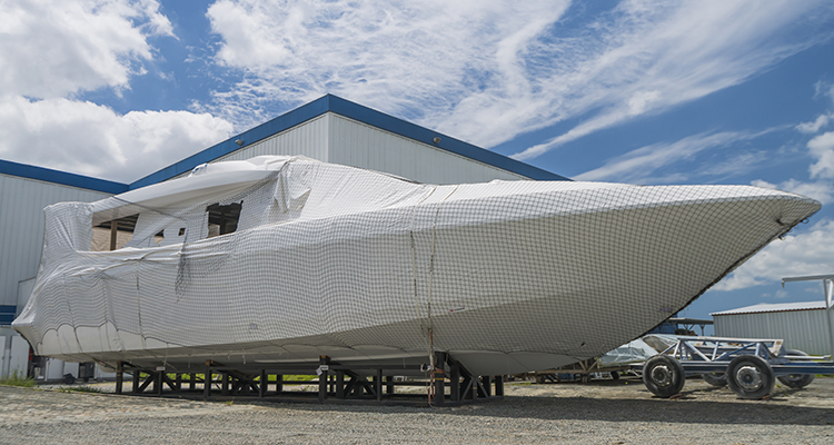 Azimut Yachts inicia produção de Azimut 83