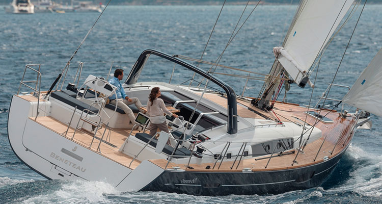 Beneteau apresenta novo Oceanis 60 em Miami