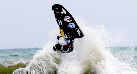 Bruno Jacob participa de travessia Natal-Jacuípe a bordo de um jet ski