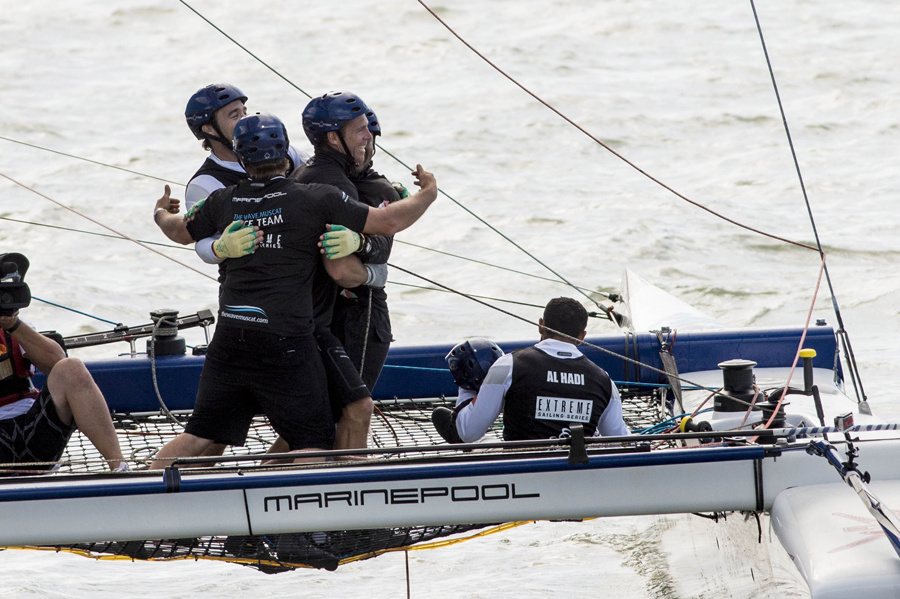 Extreme Sailing Series: The Wave, Muscat conquista tricampeonato em Florianópolis