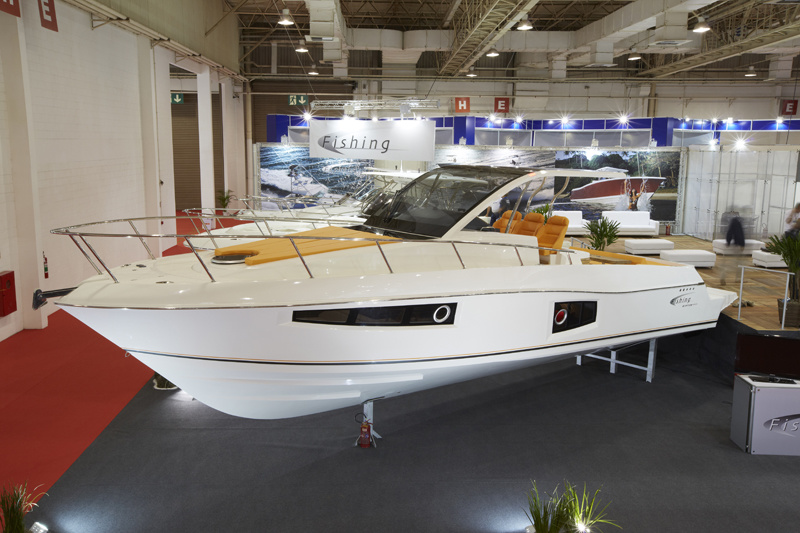 Fishing: Boatsp tem lancha Raptor 40 na água para test drive