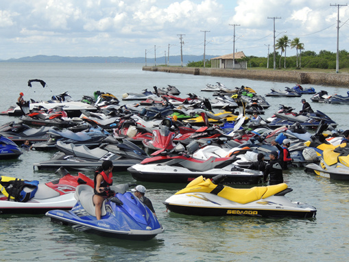 Jet Salinas 2013 terá show de manobras do piloto de jet ski Bruno Jacob
