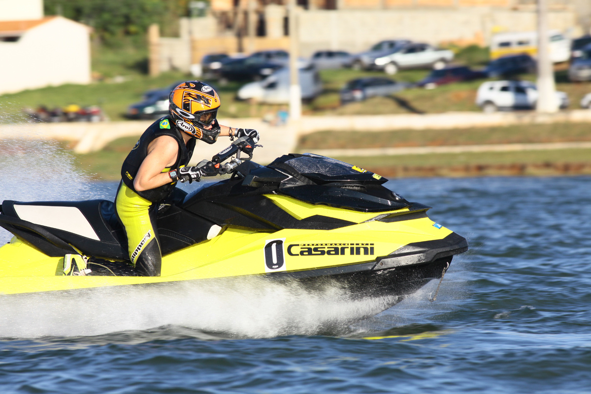 Kawasaki Ultra 300 X: Giuliano Casarini compete com novo jet ski no Campeonato Brasileiro