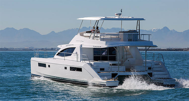 Leopard apresenta dois catamarãs em Miami