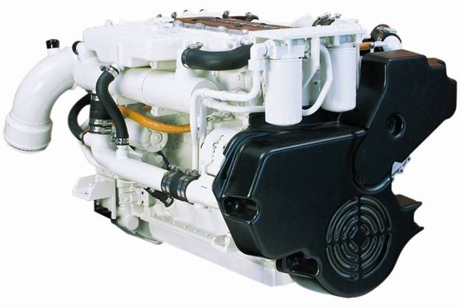 Motores Cummins em destaque no São Paulo Boat Show 2012