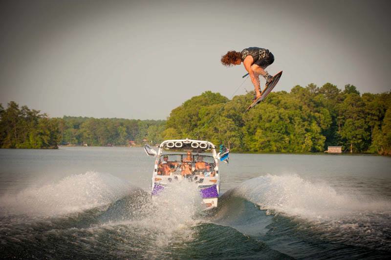 Nautique G23 é eleito Barco do Ano para wakeboard e wakesurf