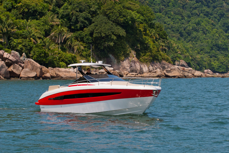 Nova versão da Aguz Marine 37’ open será lançada no Rio Boat Show 2012