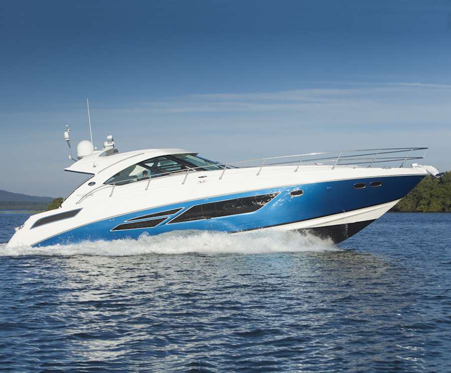 Primeiro Sea Ray 540 Sundancer chega ao Brasil
