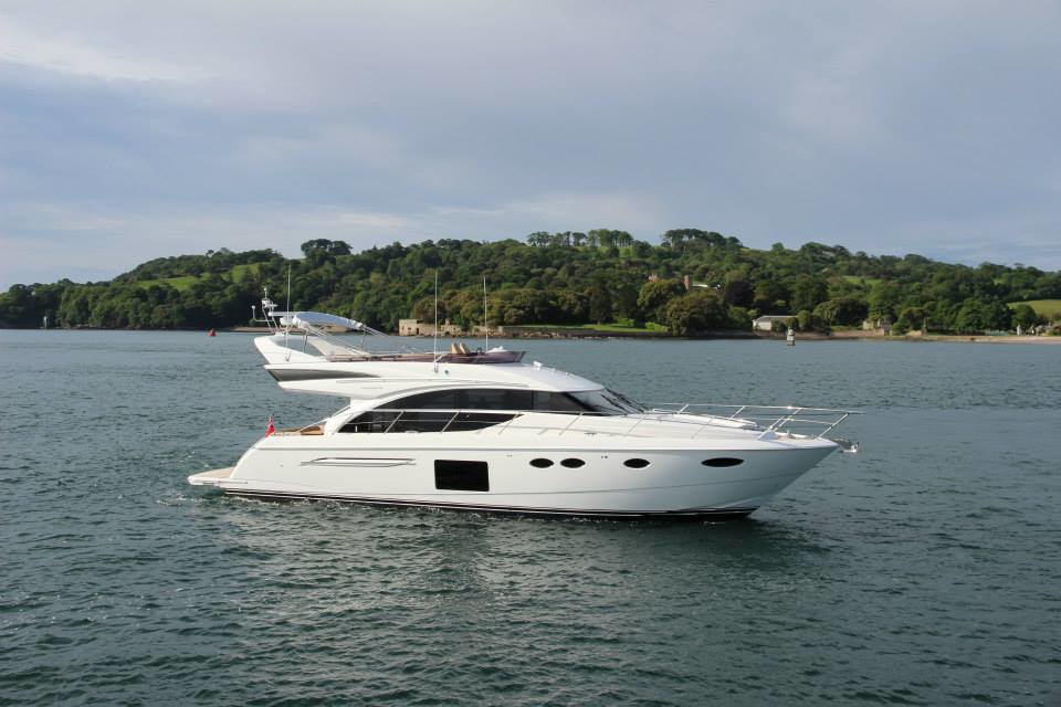 Princess Yachts divulga imagens da Princess 60 2014