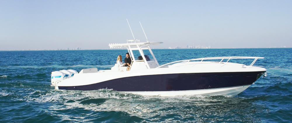 Sea Crest lança Sea Crest Fishing 360 Cabin em novembro de 2014