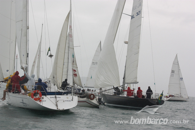 Ubatuba Sailing Festival acontece em maio
