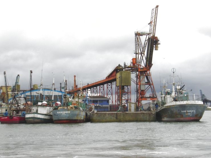 Venda de lixo beneficiará navios