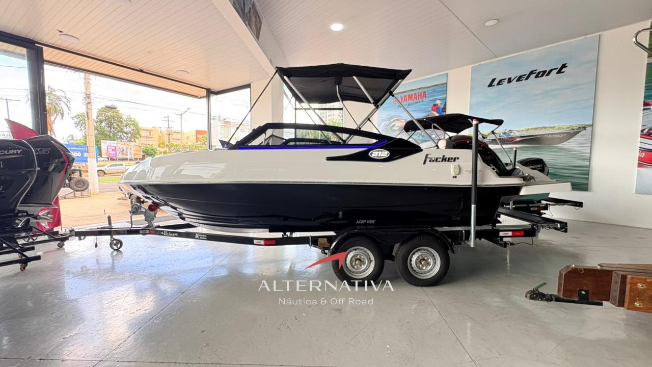 Fibrafort Focker 212 - Proa Aberta com 150 HP 6.73 pés | Bombarco