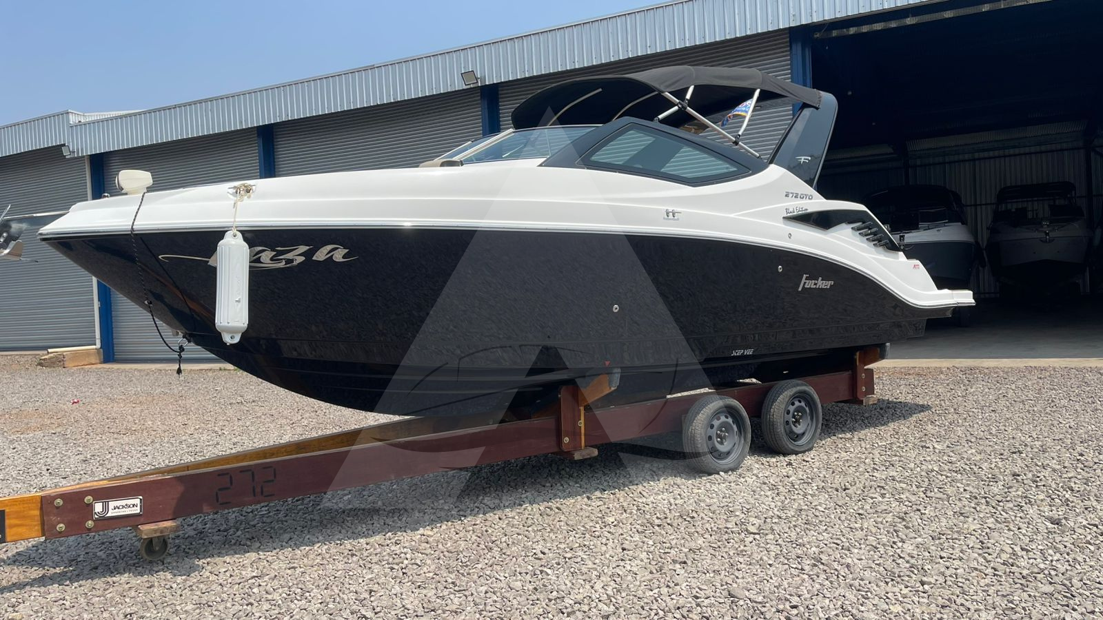 Fibrafort Focker 272 GTO Black Edition - Proa Aberta com 300 HP