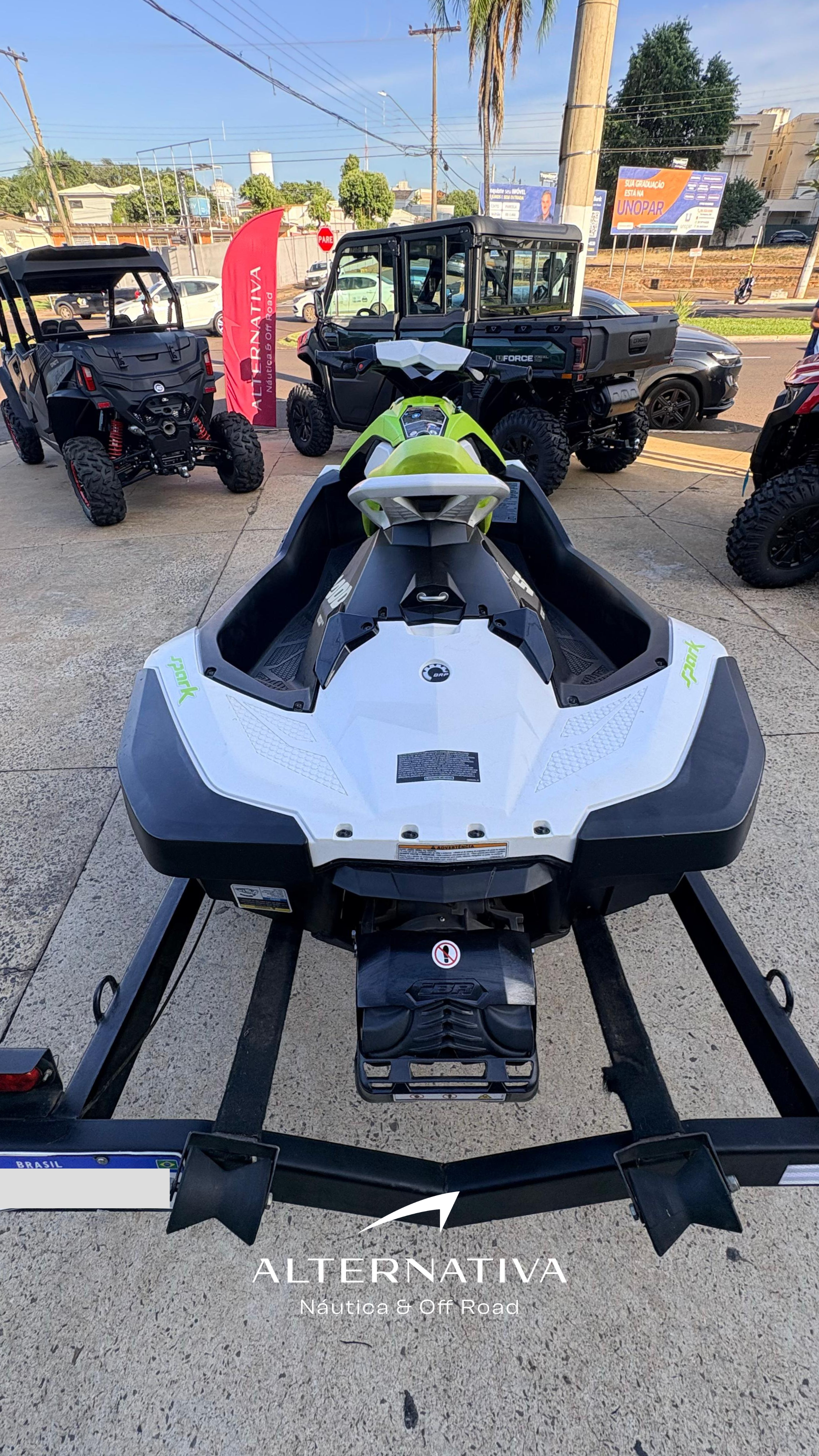 BRP - Sea Doo Spark - 2 Lugares com 120 HP | Bombarco