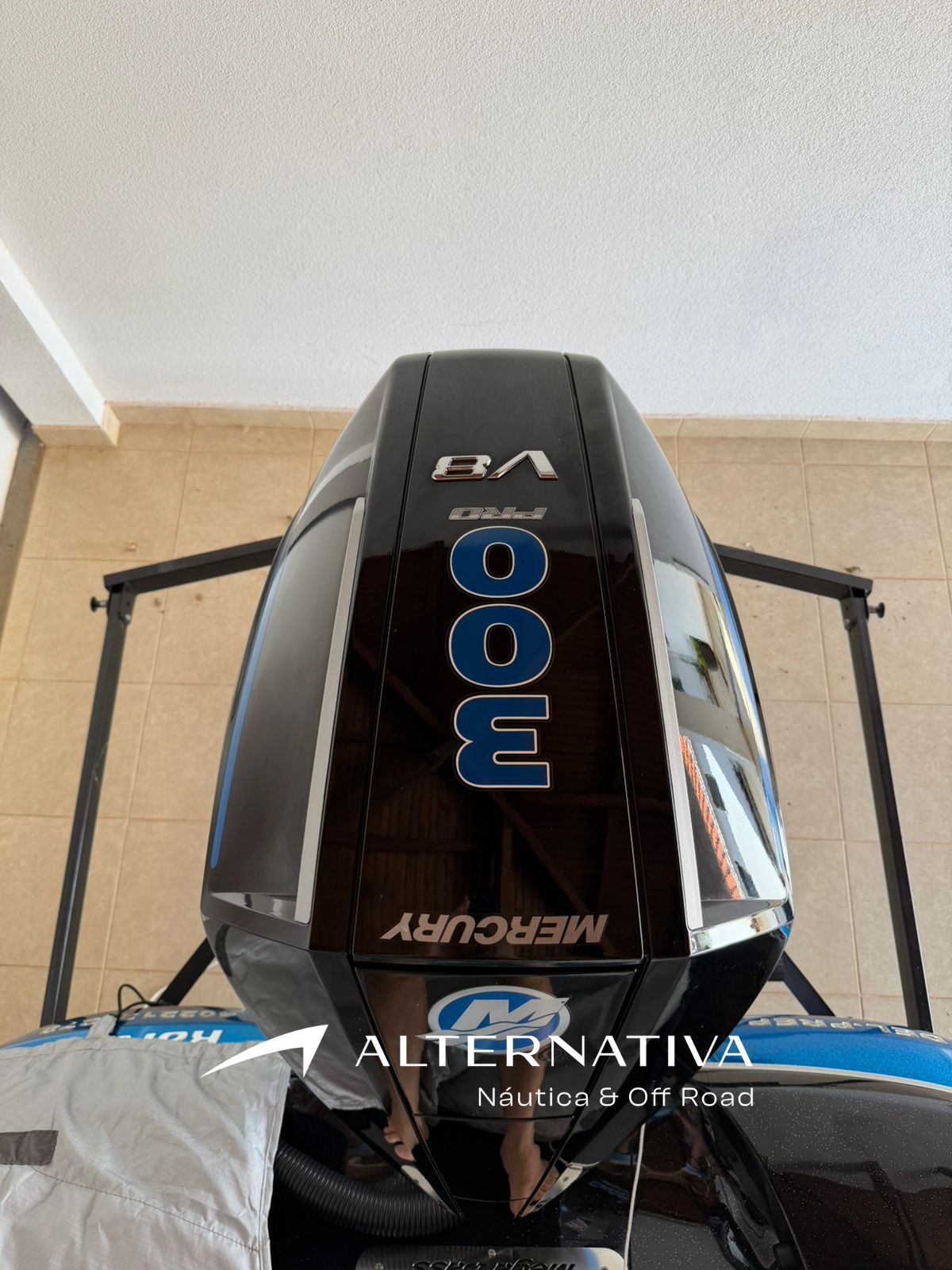 Mega Bass Mega Bass - Bass Boat com 300 HP 6.12 pés | Bombarco